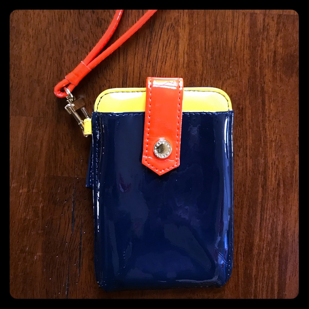 Steve Madden License and Credit Card bracelet